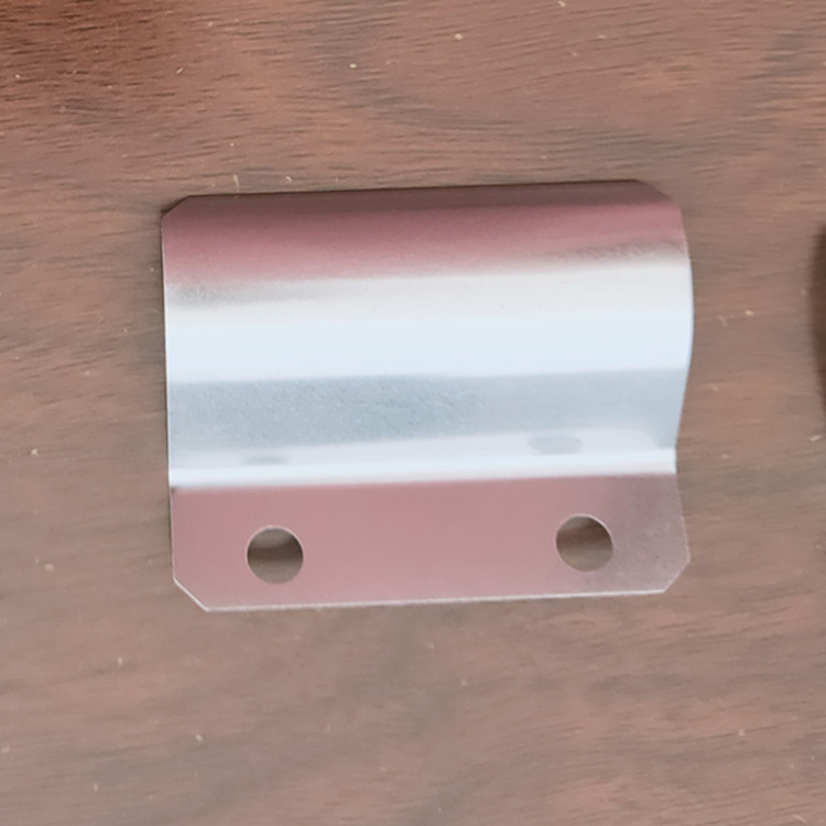 具有良好工藝性的彎曲形衝（chōng）壓件要具備一定的形狀