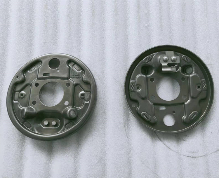 加工五金衝壓件（jiàn）所用模具各有什麽特點