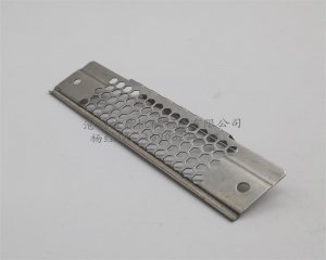 衝壓件加工不鏽鋼材（cái）質可能遇到的問題（tí）